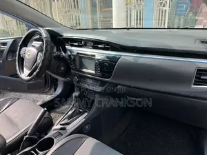 Toyota Corolla 2016 Blue