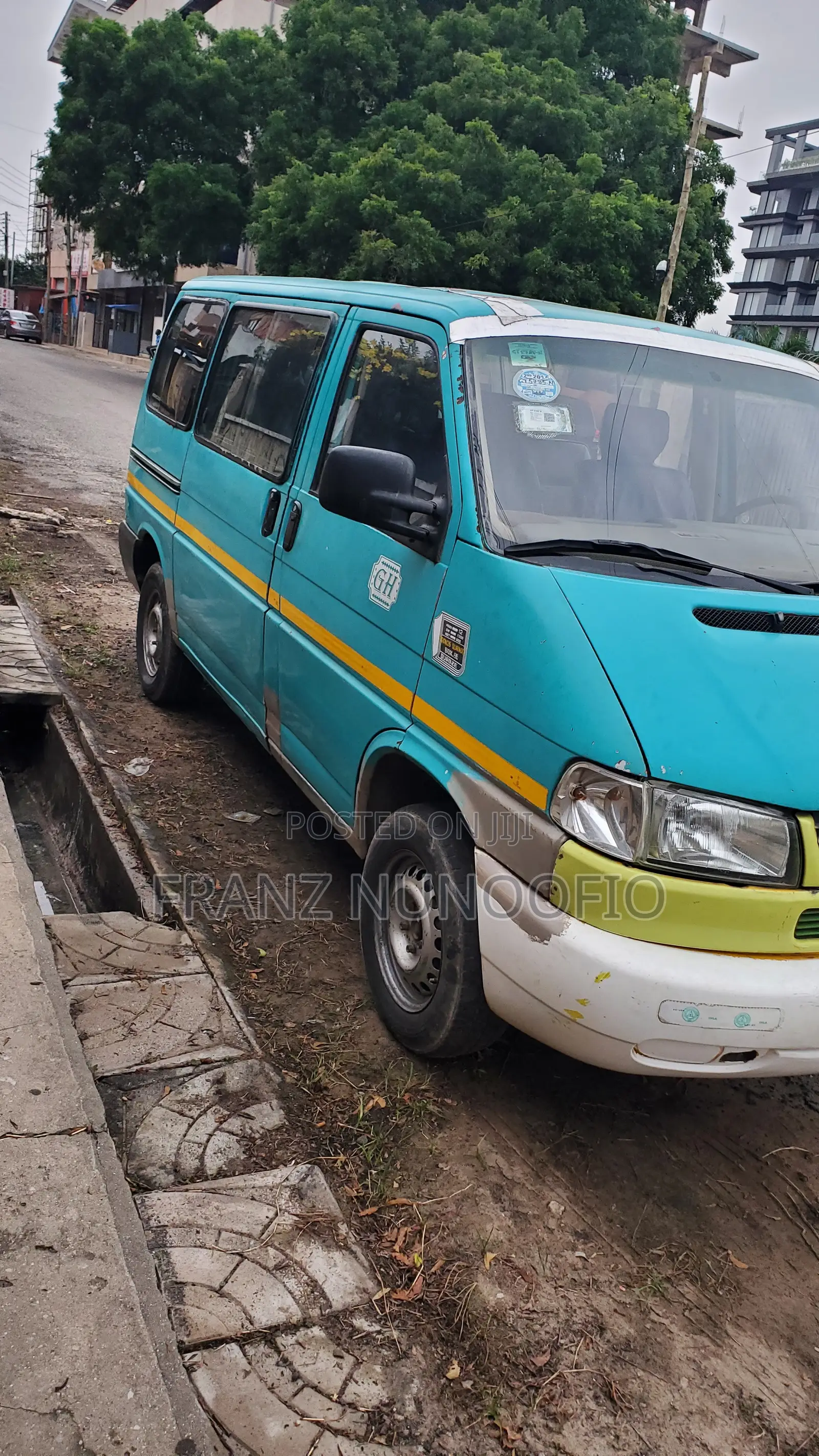 Volkswagen Transporter 1999 Green