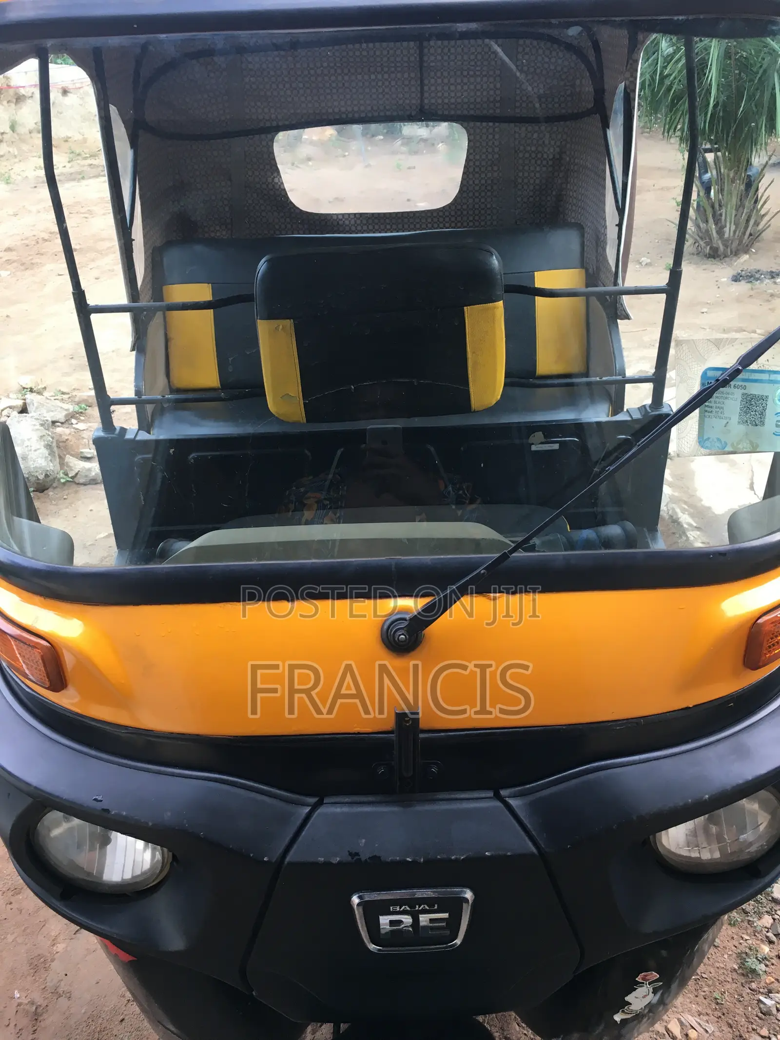 Bajaj RE 2022 Black