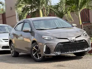 Toyota Corolla 2016 Gold