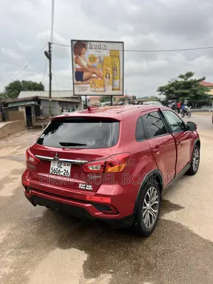 Mitsubishi Outlander 2018 Red