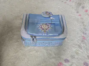 Frozen Elsa Smiggle Themed Glitter Lunch Bag