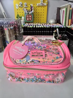 Smiggle Unicorn Confetti Themed Lunch Bag