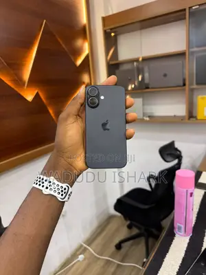 Apple iPhone 16 128 GB Black