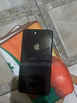 Apple iPhone 8 Plus 64 GB Black
