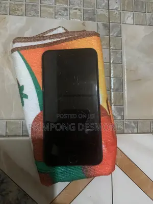 Apple iPhone 8 Plus 64 GB Black