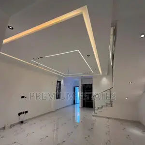 3bdrm House in Ashaley Botwe for sale