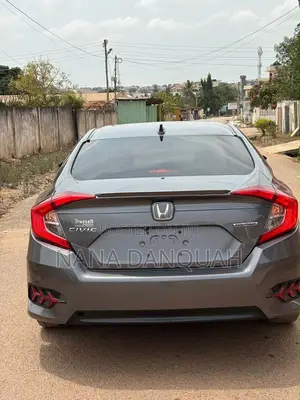 Honda Civic Touring 4dr Sedan (1.5L 4cyl) 2017 Gray