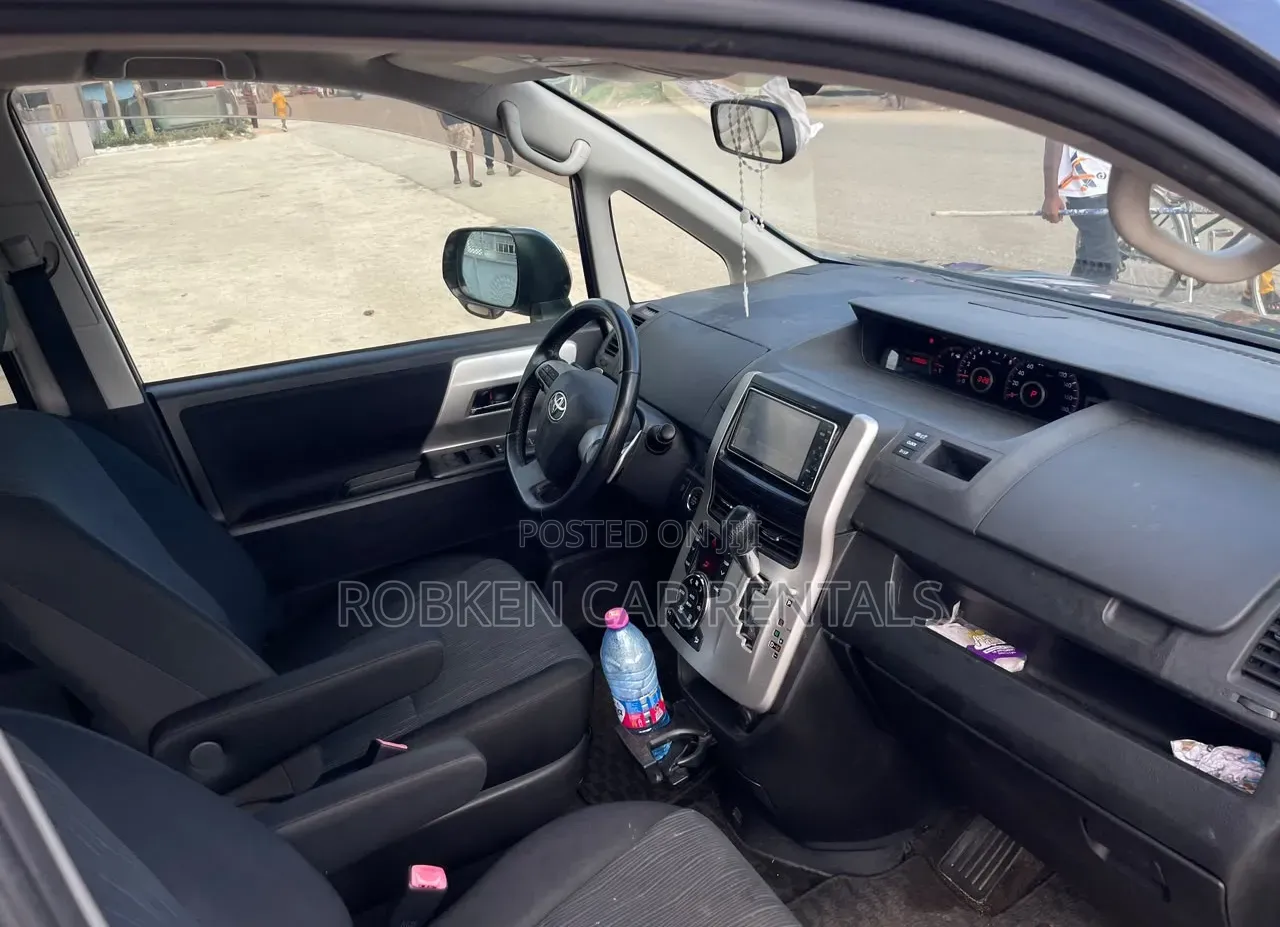 For Rent - Toyota Voxy