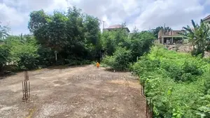 Half Plot of Land for Sale at Taifa Burkina