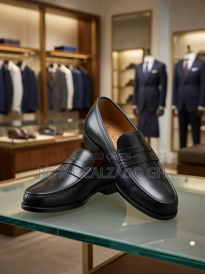 Quality Shoes Smocks