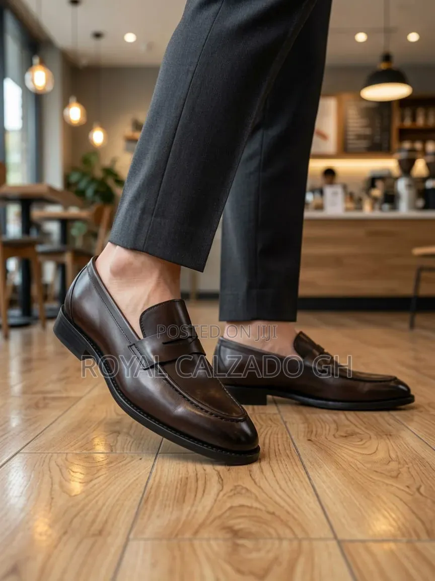 Quality Shoes Smocks