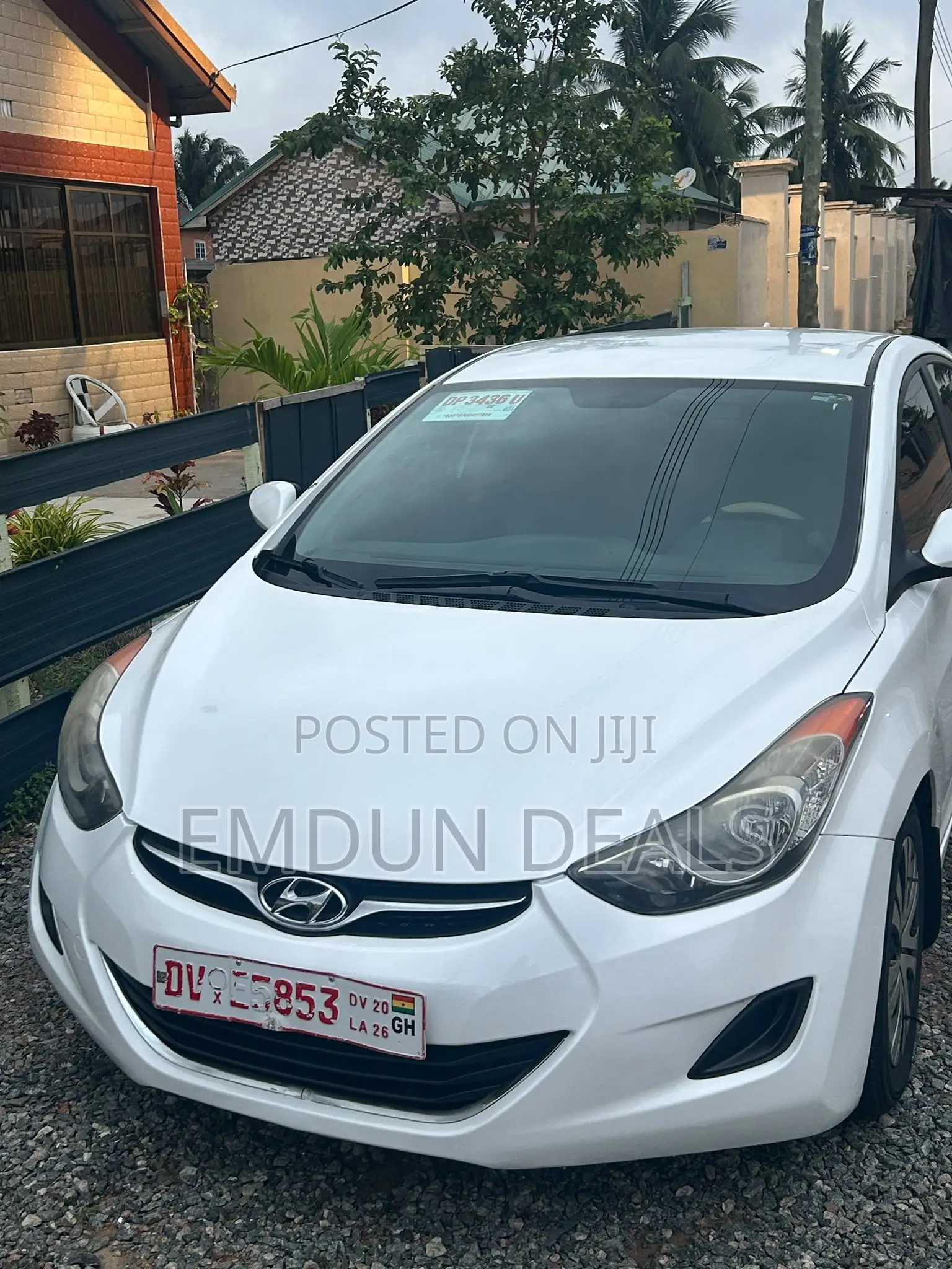 Hyundai Elantra SE 4dr Sedan (1.8L 4cyl 6A) 2014 White