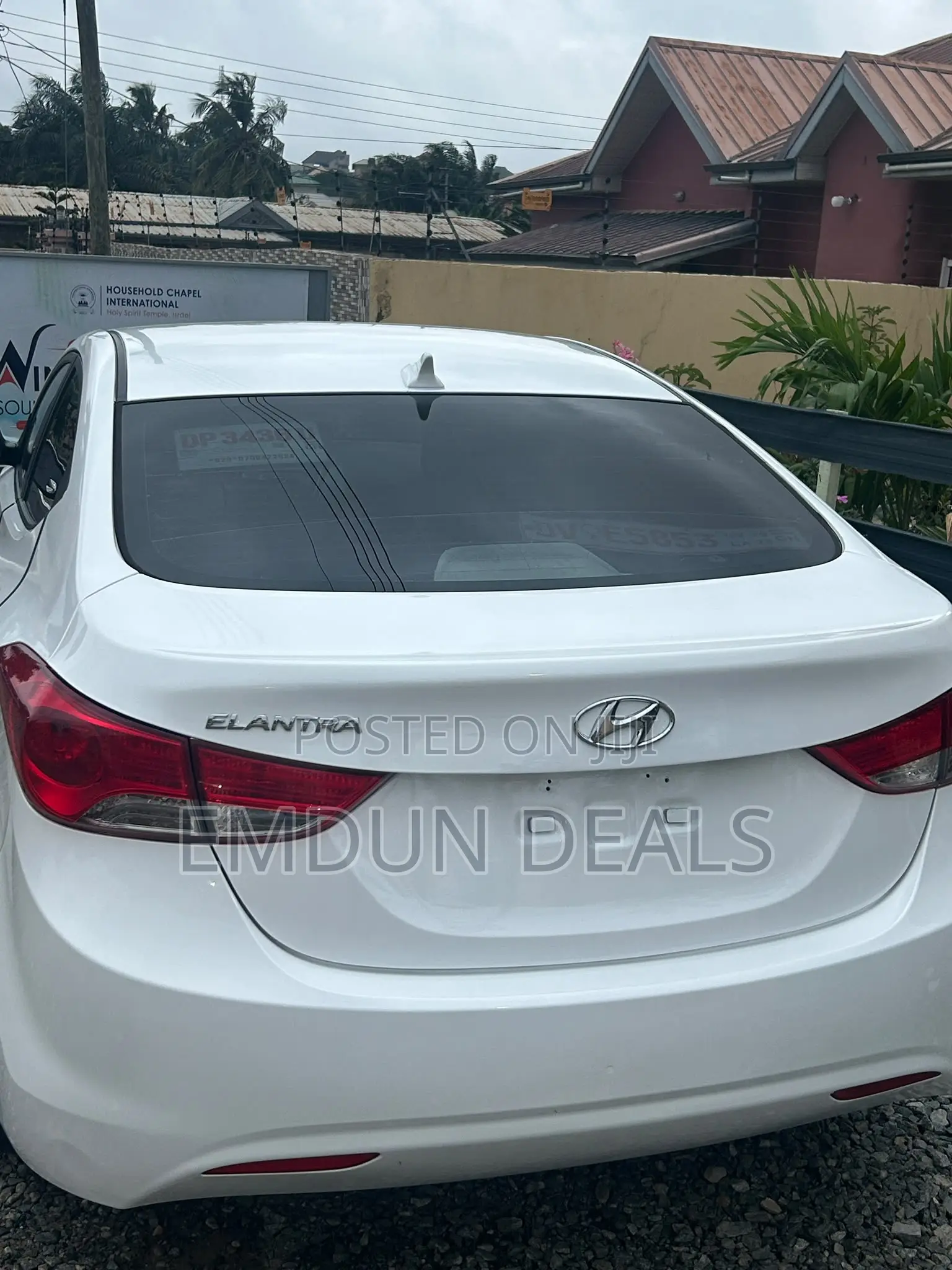 Hyundai Elantra SE 4dr Sedan (1.8L 4cyl 6A) 2014 White