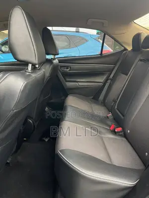 Toyota Corolla 2015 Silver
