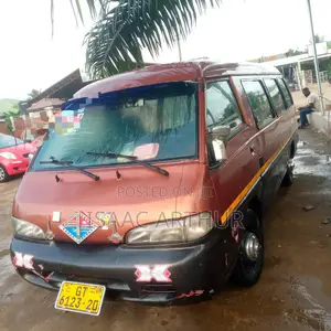 Hyundai H-100 2004 Brown