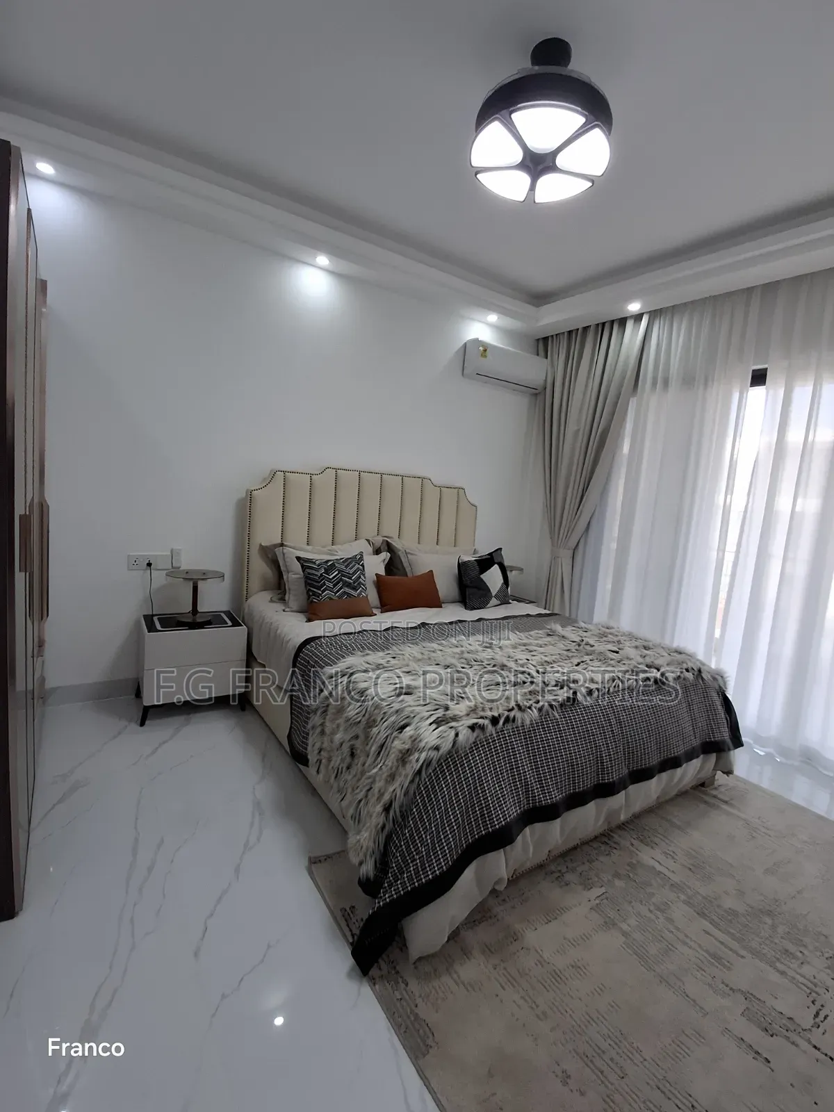 Furnished 4bdrm House in Kg,Franco Properties, Sakumono for sale