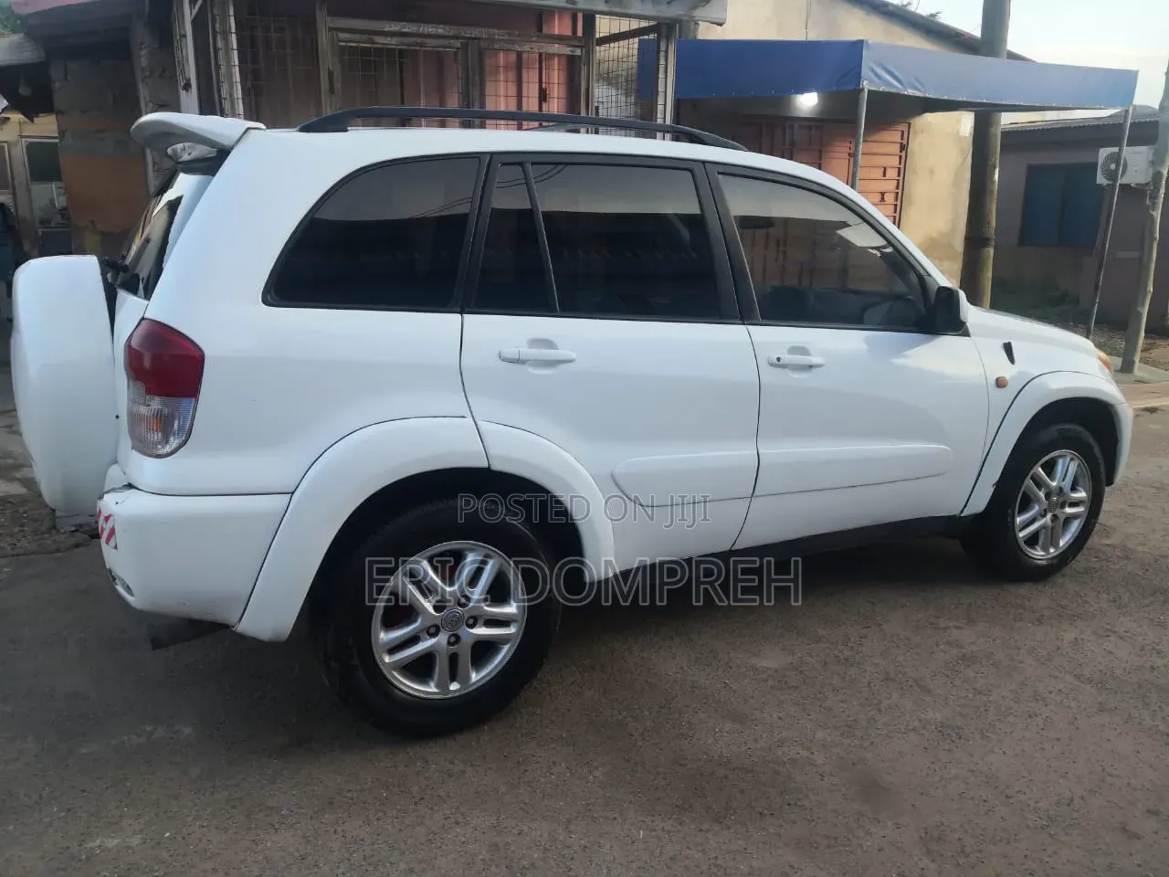 Toyota RAV4 2004 White