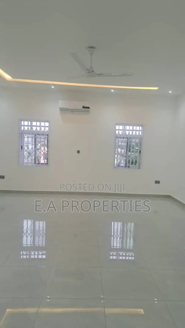 4bdrm House in Ea Properties, Kwabenya for sale