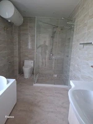 4bdrm House in Kg Franco Properties, Sakumono for sale