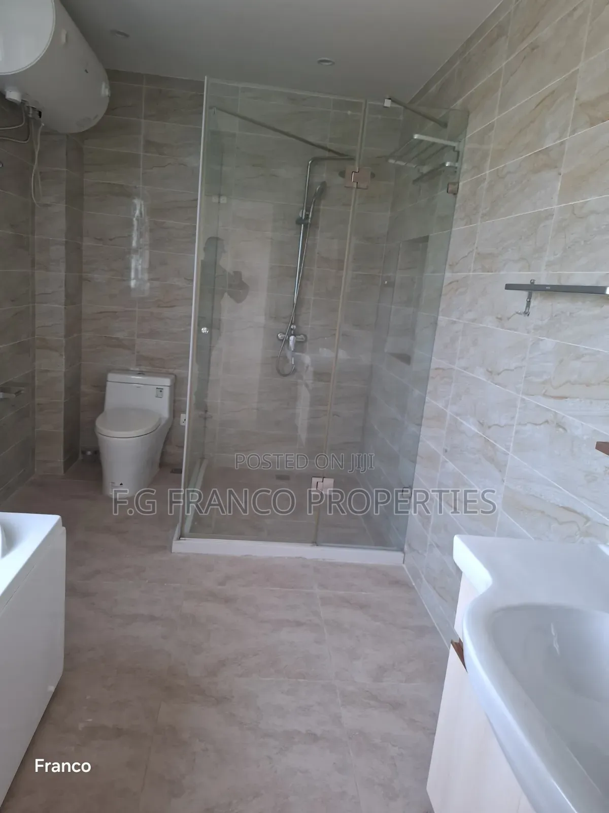 4bdrm House in Kg Franco Properties, Sakumono for sale