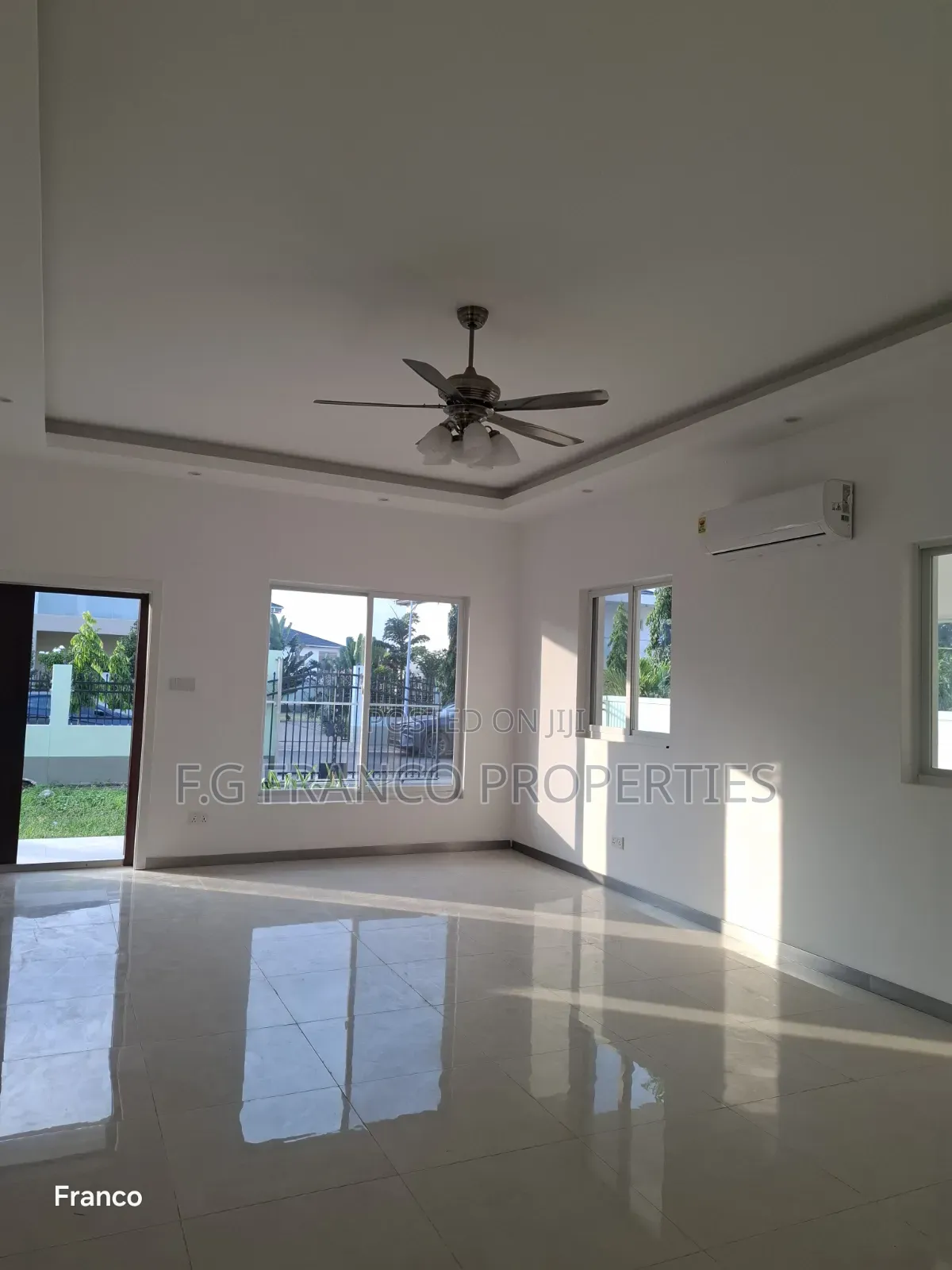 4bdrm House in Kg Franco Properties, Sakumono for sale