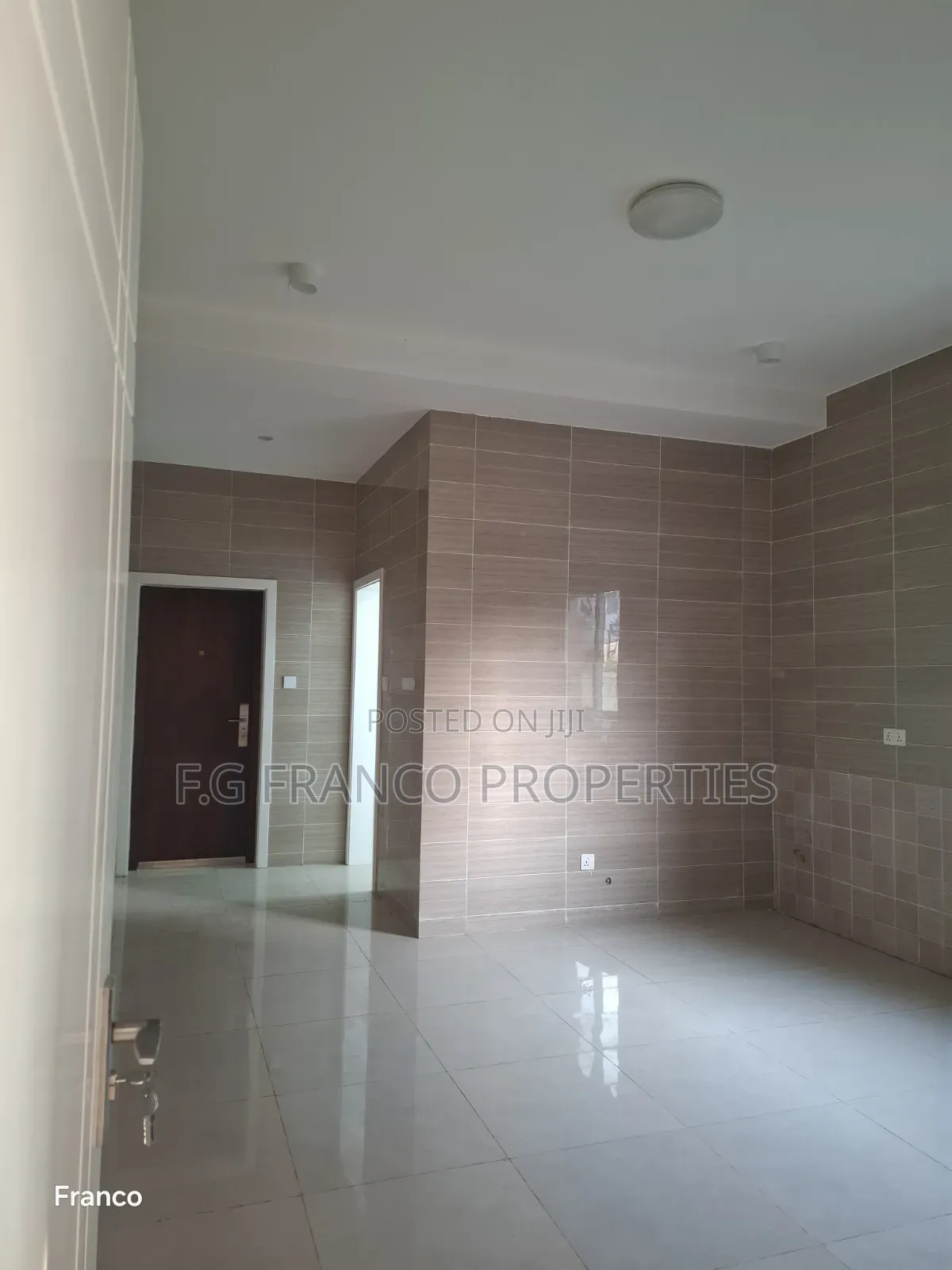 4bdrm House in Kg Franco Properties, Sakumono for sale