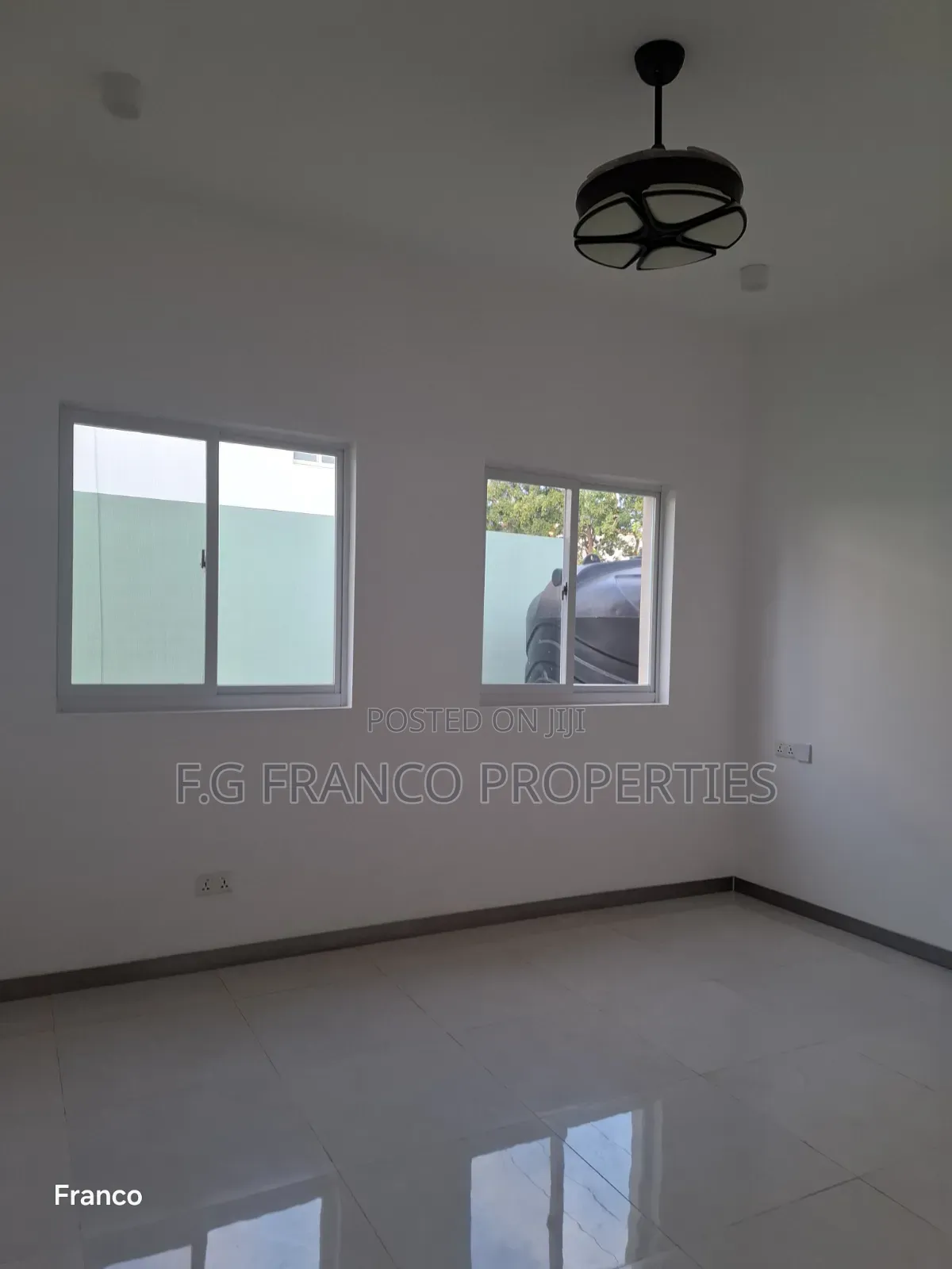 4bdrm House in Kg Franco Properties, Sakumono for sale