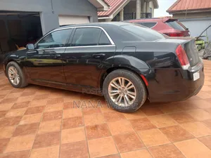 Chrysler 300C Base RWD 2016 Black