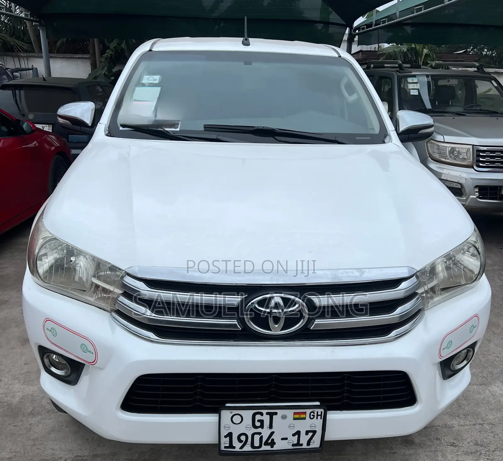 Toyota Hilux SR+ 4x4 2017 White