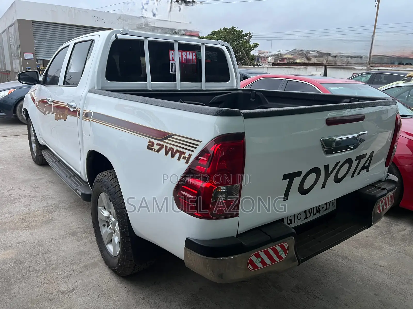 Toyota Hilux SR+ 4x4 2017 White