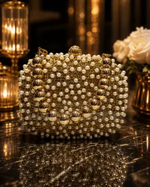 Luxury Pearl Crystal Clutch Bag for Weddings, Parties Events