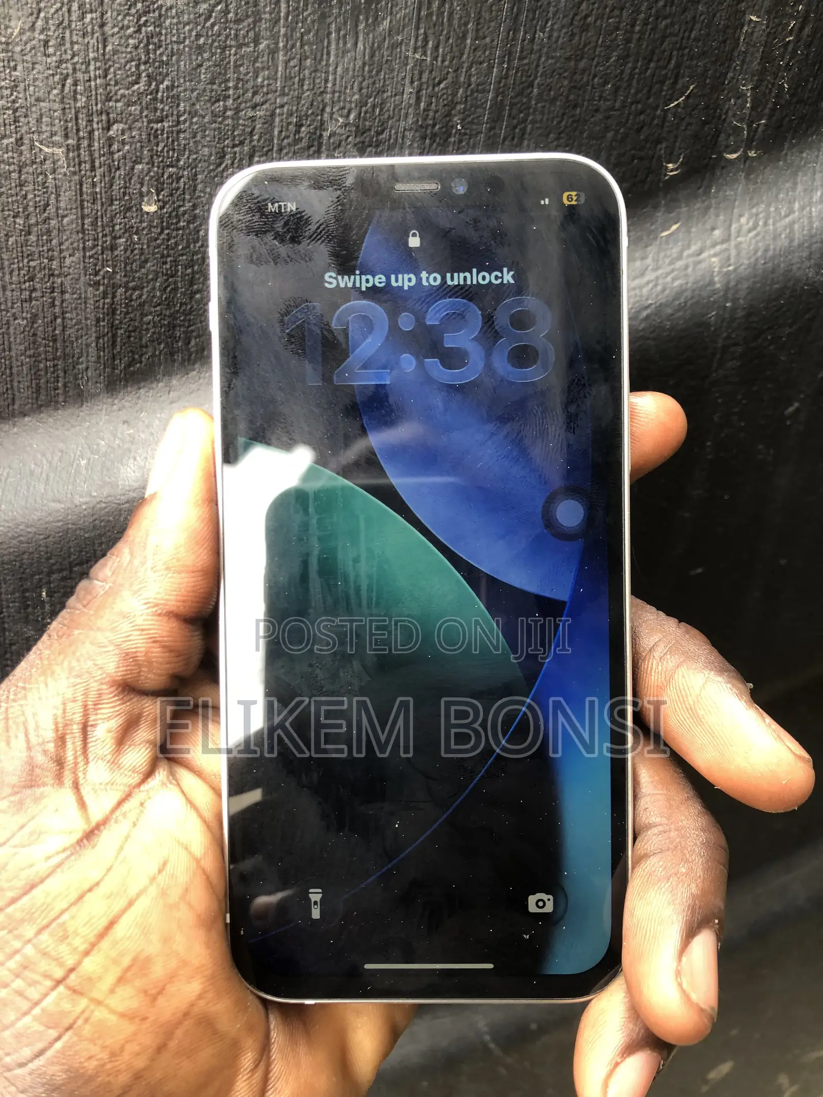 Apple iPhone 12 64 GB White