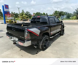 Toyota Tacoma Double Cab V6 Automatic 2011 Black
