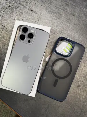 Apple iPhone 15 Pro Max 256 GB Silver
