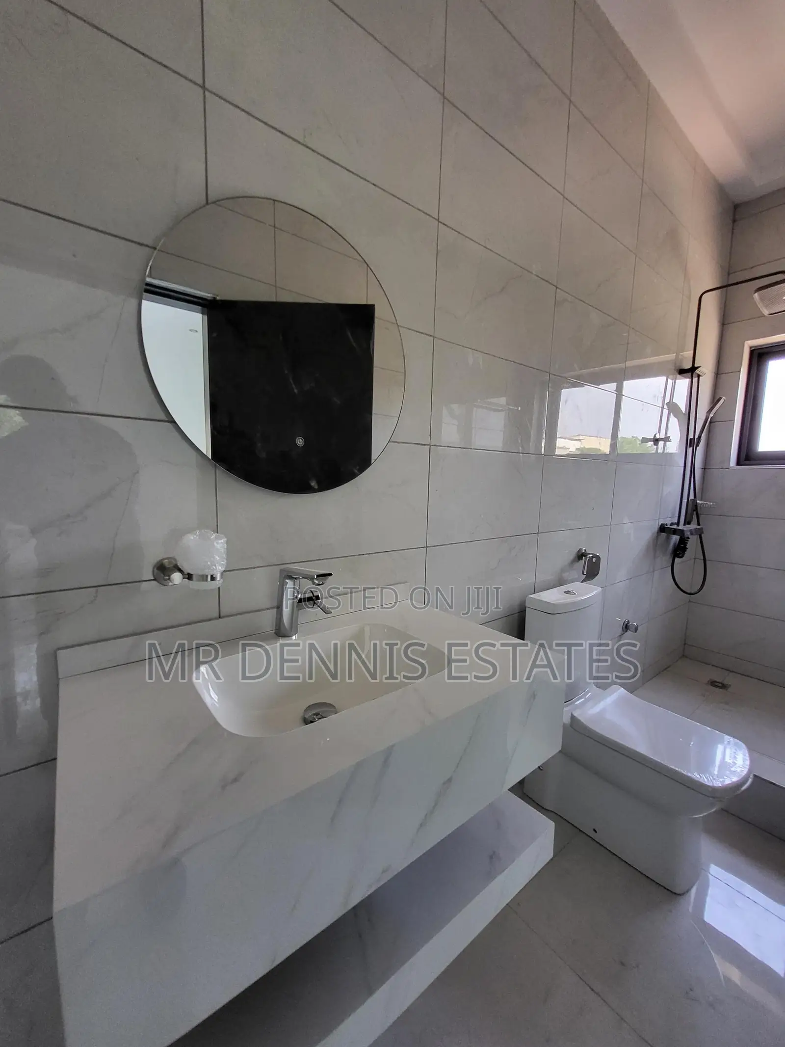 3bdrm House in Oyarifa Before Aburi for sale