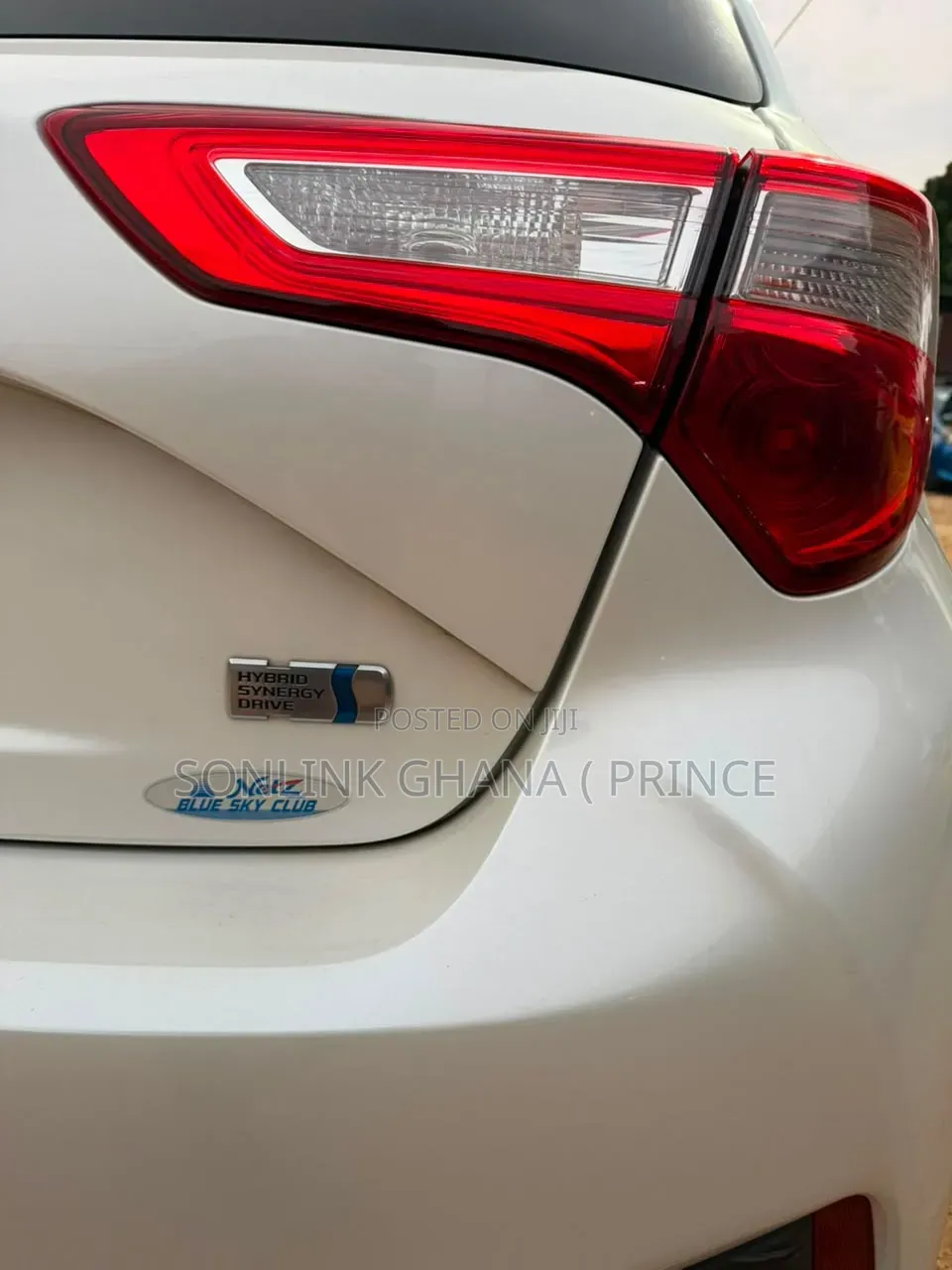 Toyota Yaris 2017 White