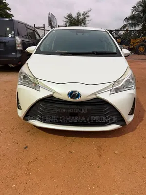Toyota Yaris 2017 White