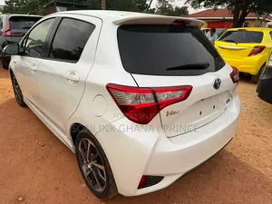 Toyota Yaris 2017 White