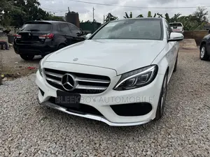 Mercedes-Benz C300 2017 White