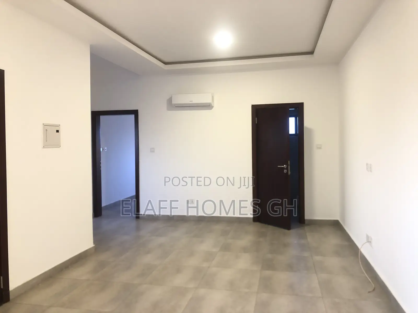 2bdrm Apartment in Elaffhomesgh, School Junction for rent