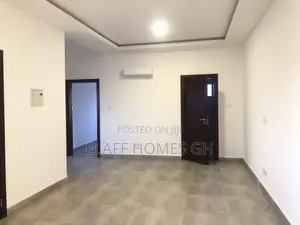 2bdrm Apartment in Elaffhomesgh, School Junction for rent