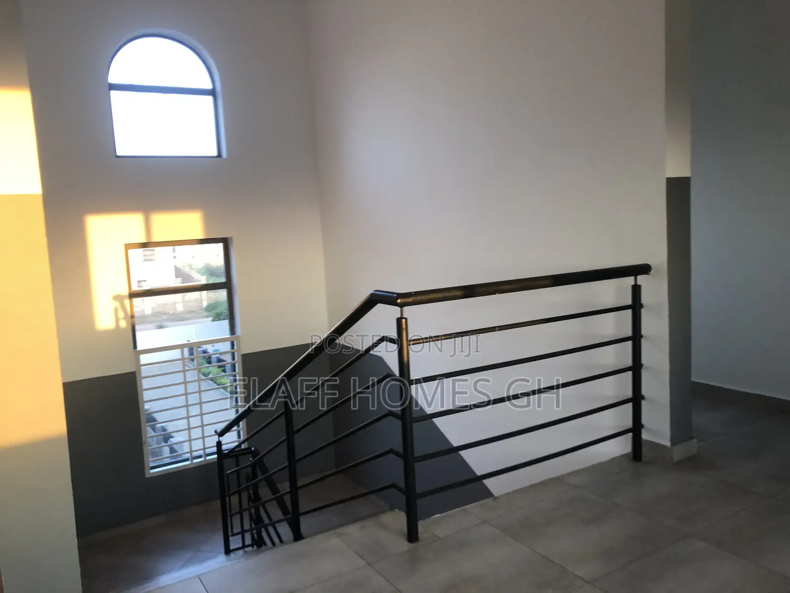 2bdrm Apartment in Elaffhomesgh, School Junction for rent