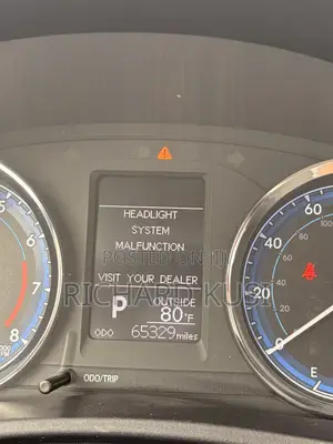 Toyota Corolla Le 2019 Red Home Used