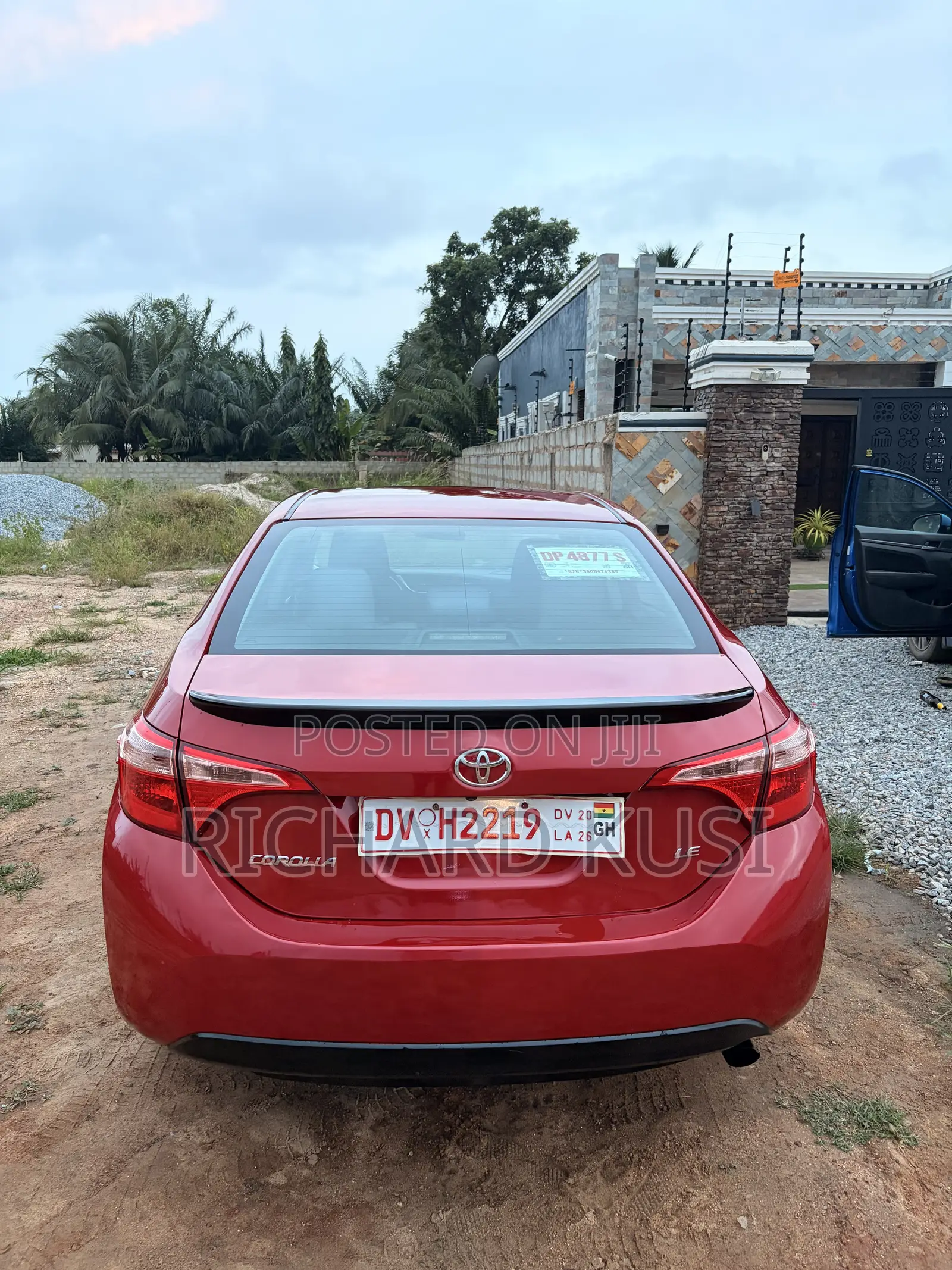 Toyota Corolla Le 2019 Red Home Used