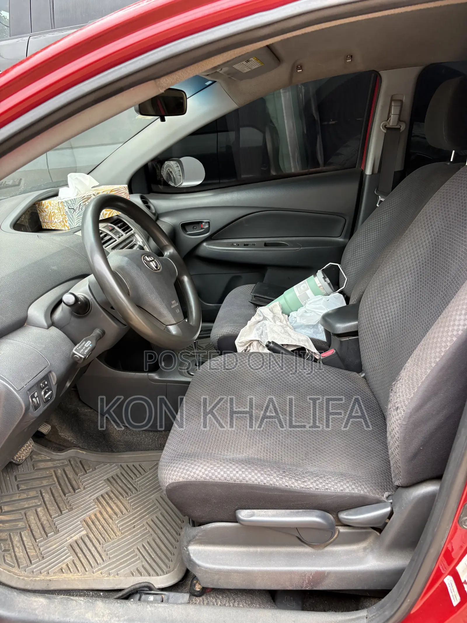 Toyota Yaris 2010 Red