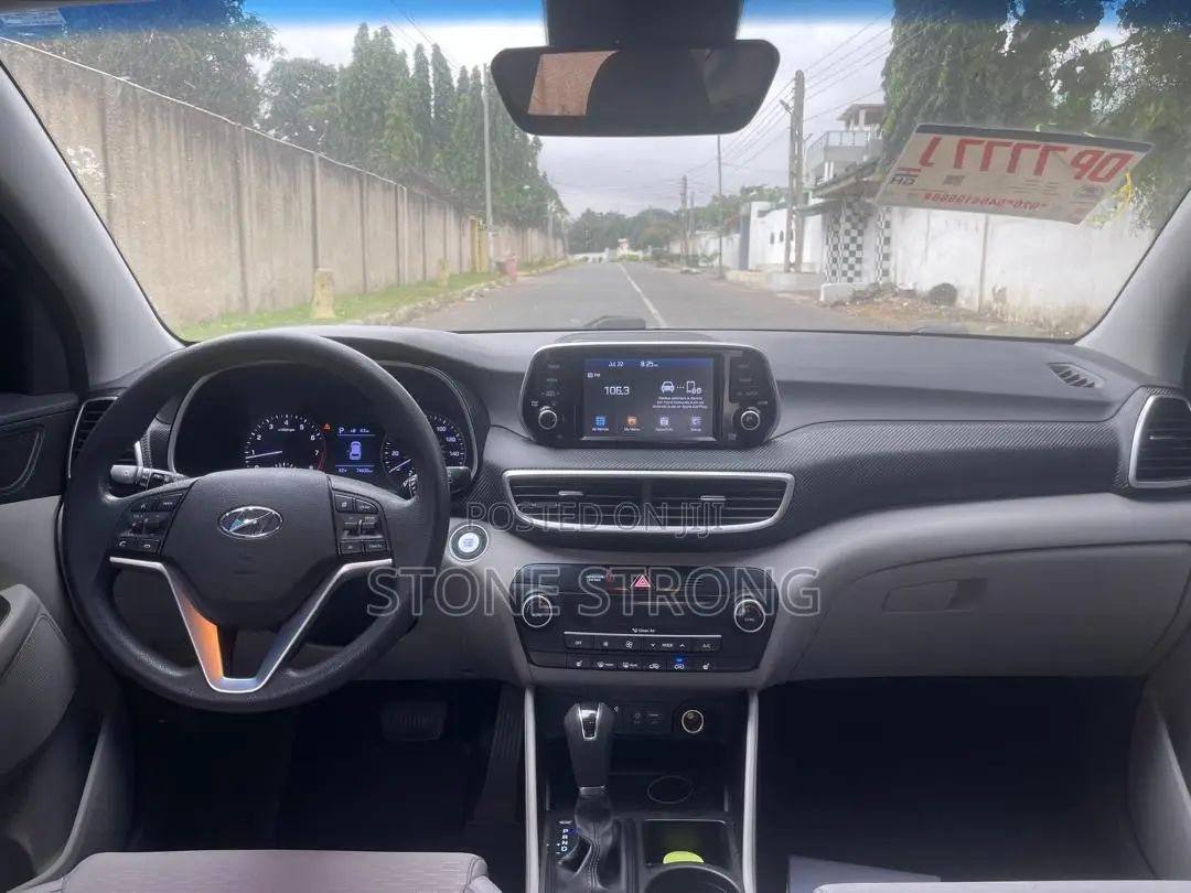 Hyundai Tucson Limited AWD 2019 Gray