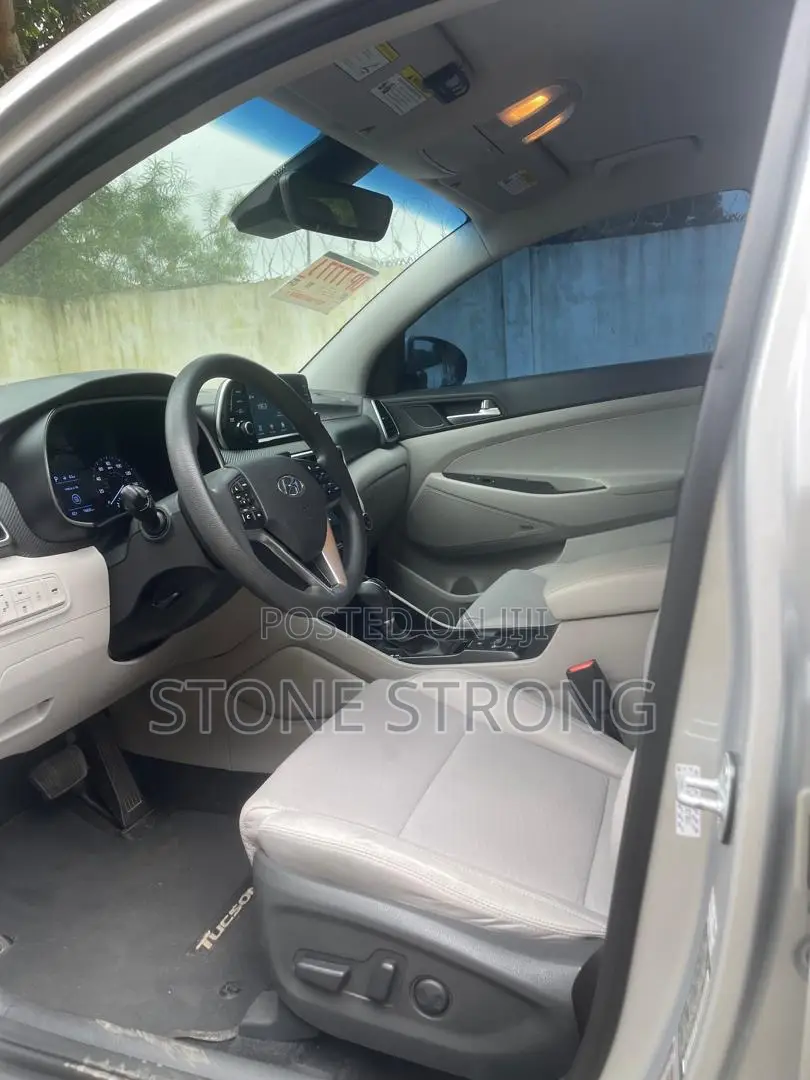 Hyundai Tucson Limited AWD 2019 Gray