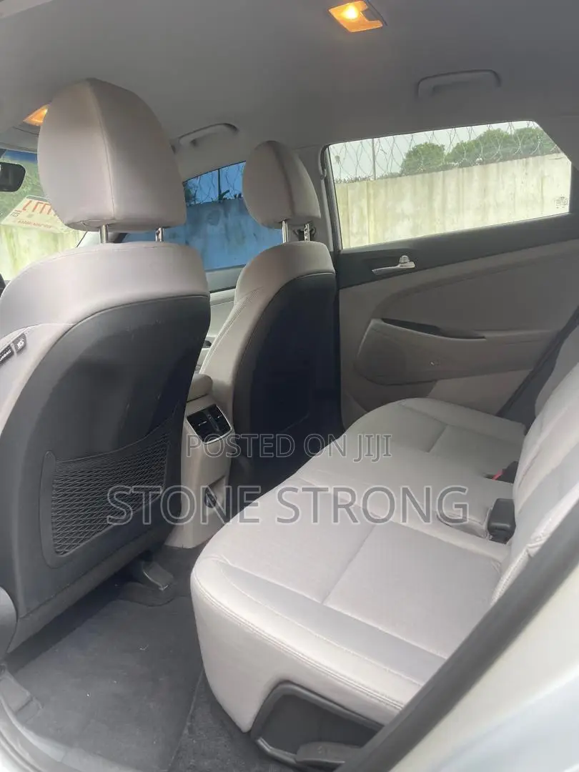 Hyundai Tucson Limited AWD 2019 Gray