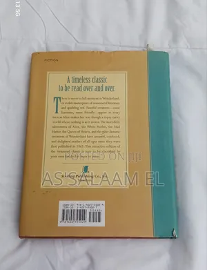 Alice's Adventures in Wonderland (Lewis Carrol)